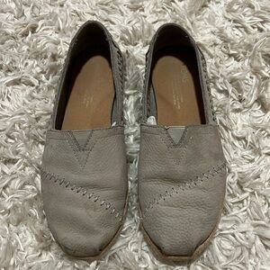 Toms espadrilles leather gray